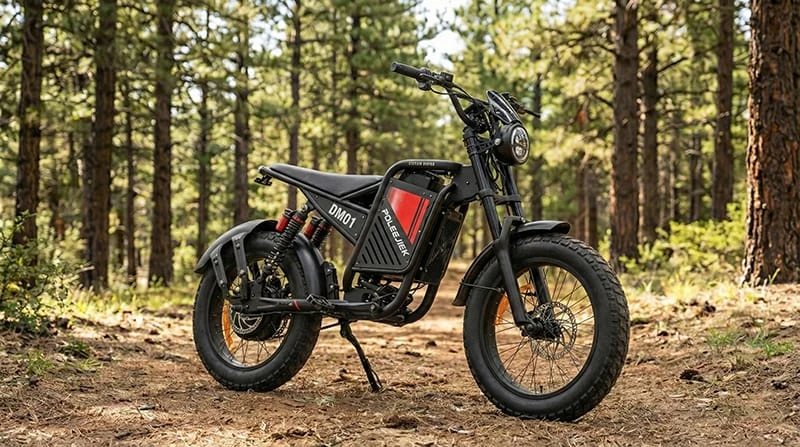 A sleek youth electric dirt bike suitable for teenagers, positioned as a high-volume holiday gift item for financing-focused dealerships.